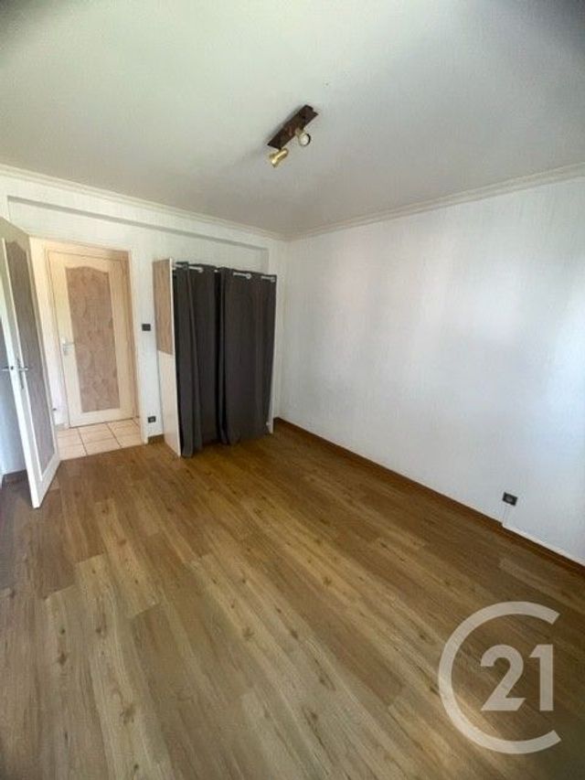 Appartement F3 à louer - 3 pièces - 67.06 m2 - MONTAUBAN - 82 - MIDI-PYRENEES - Century 21 Riquelme Immobilier