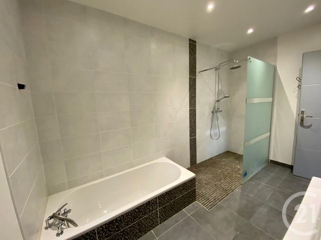 maison à louer - 3 pièces - 85.0 m2 - MONTAUBAN - 82 - MIDI-PYRENEES - Century 21 Riquelme Immobilier