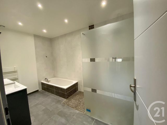 maison à louer - 3 pièces - 85.0 m2 - MONTAUBAN - 82 - MIDI-PYRENEES - Century 21 Riquelme Immobilier