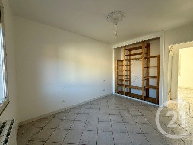 maison à louer - 6 pièces - 114.0 m2 - BRESSOLS - 82 - MIDI-PYRENEES - Century 21 Riquelme Immobilier