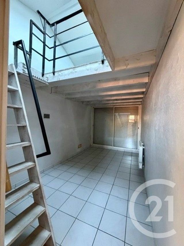 maison à louer - 6 pièces - 114.0 m2 - BRESSOLS - 82 - MIDI-PYRENEES - Century 21 Riquelme Immobilier