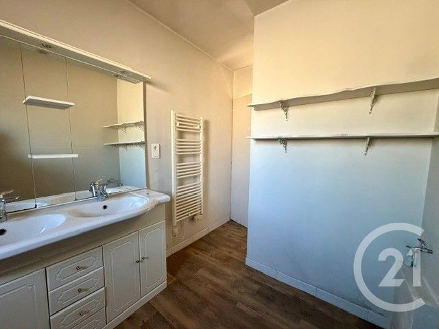 maison à louer - 6 pièces - 114.0 m2 - BRESSOLS - 82 - MIDI-PYRENEES - Century 21 Riquelme Immobilier
