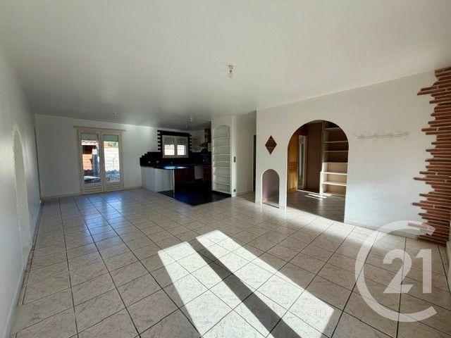 maison à louer - 6 pièces - 114.0 m2 - BRESSOLS - 82 - MIDI-PYRENEES - Century 21 Riquelme Immobilier