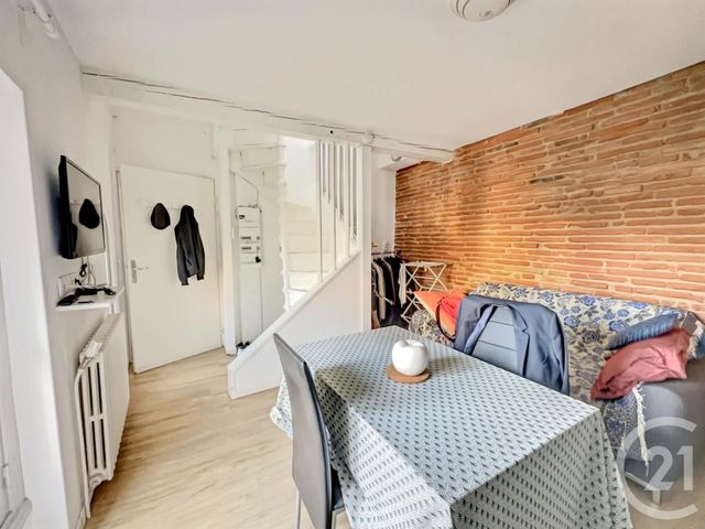 Appartement Duplex à louer - 2 pièces - 28.75 m2 - MONTAUBAN - 82 - MIDI-PYRENEES - Century 21 Riquelme Immobilier