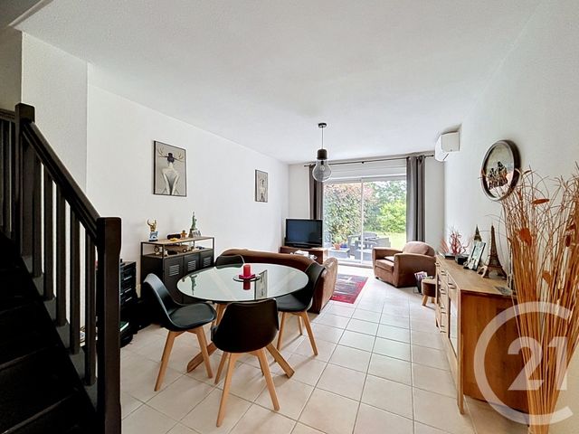 maison à vendre - 3 pièces - 73.34 m2 - MONTAUBAN - 82 - MIDI-PYRENEES - Century 21 Riquelme Immobilier