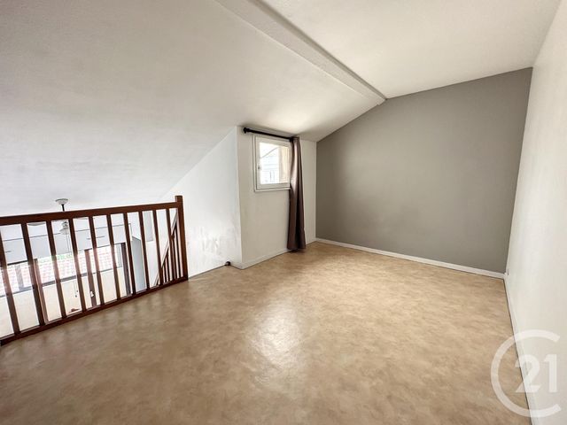 Appartement F1 à louer - 2 pièces - 36.4 m2 - MONTAUBAN - 82 - MIDI-PYRENEES - Century 21 Riquelme Immobilier