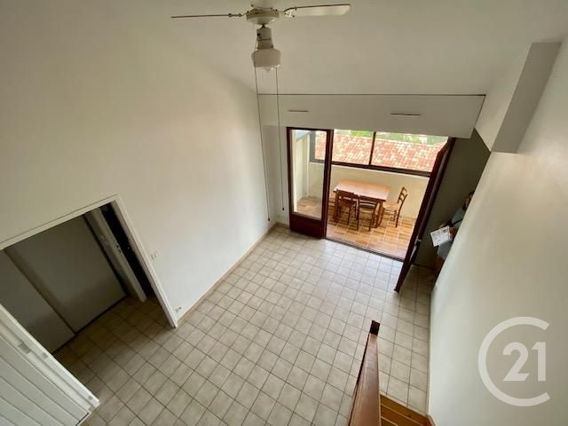 Appartement F1 à louer - 2 pièces - 36.4 m2 - MONTAUBAN - 82 - MIDI-PYRENEES - Century 21 Riquelme Immobilier