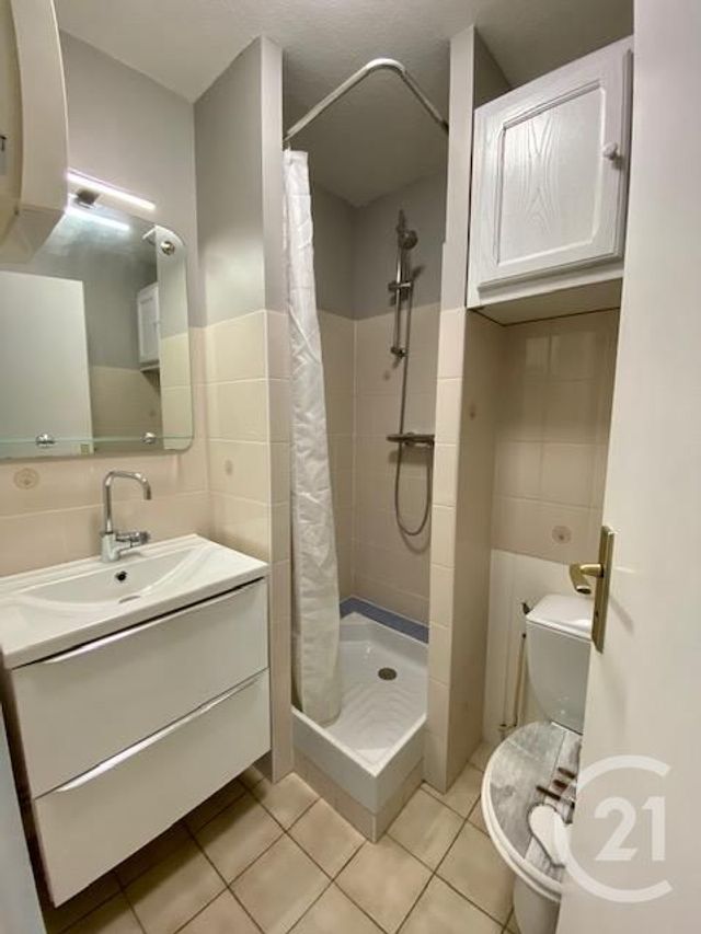 Appartement F1 à louer - 2 pièces - 36.4 m2 - MONTAUBAN - 82 - MIDI-PYRENEES - Century 21 Riquelme Immobilier