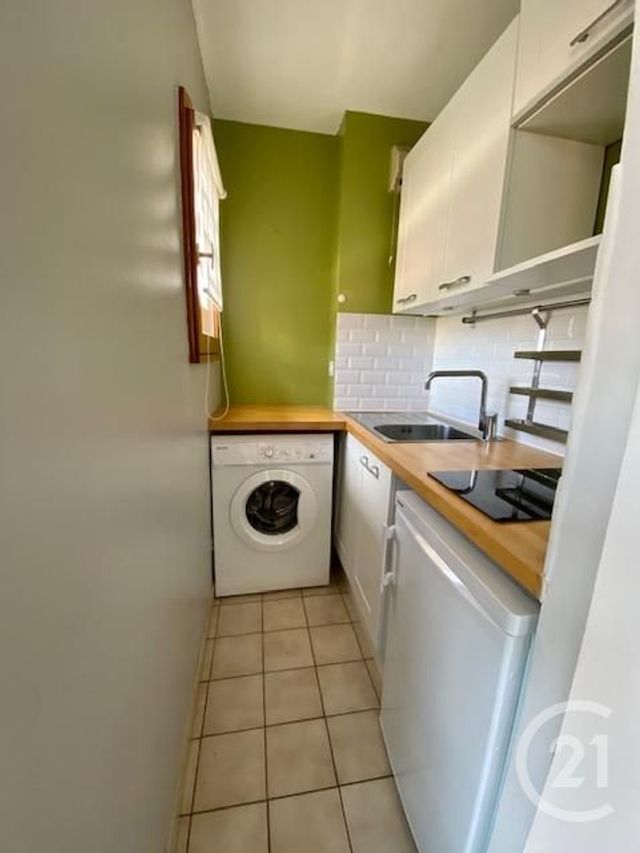 Appartement F1 à louer - 2 pièces - 36.4 m2 - MONTAUBAN - 82 - MIDI-PYRENEES - Century 21 Riquelme Immobilier