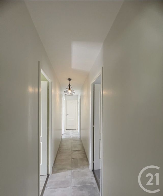 maison à louer - 5 pièces - 100.0 m2 - MONTAUBAN - 82 - MIDI-PYRENEES - Century 21 Riquelme Immobilier