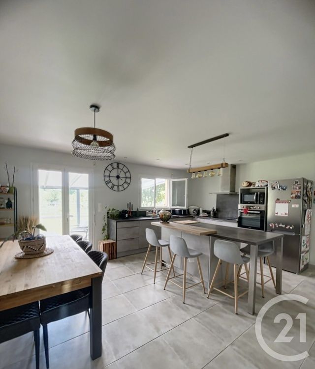maison à louer - 5 pièces - 100.0 m2 - MONTAUBAN - 82 - MIDI-PYRENEES - Century 21 Riquelme Immobilier