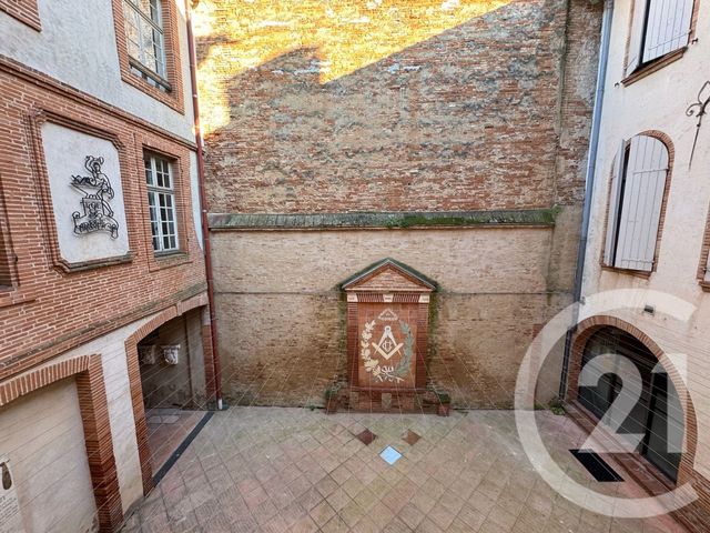 Appartement T2 à louer - 2 pièces - 56.42 m2 - MONTAUBAN - 82 - MIDI-PYRENEES - Century 21 Riquelme Immobilier