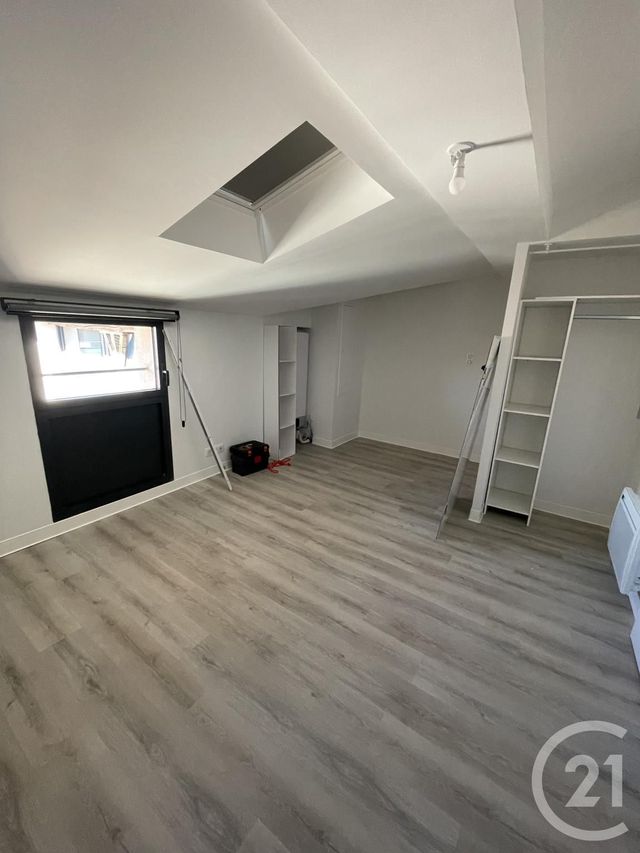 Appartement T2 à louer - 2 pièces - 33.12 m2 - MONTAUBAN - 82 - MIDI-PYRENEES - Century 21 Riquelme Immobilier