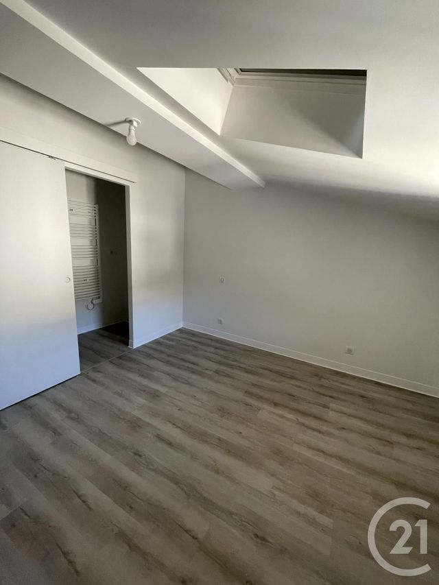 Appartement T2 à louer - 2 pièces - 33.12 m2 - MONTAUBAN - 82 - MIDI-PYRENEES - Century 21 Riquelme Immobilier