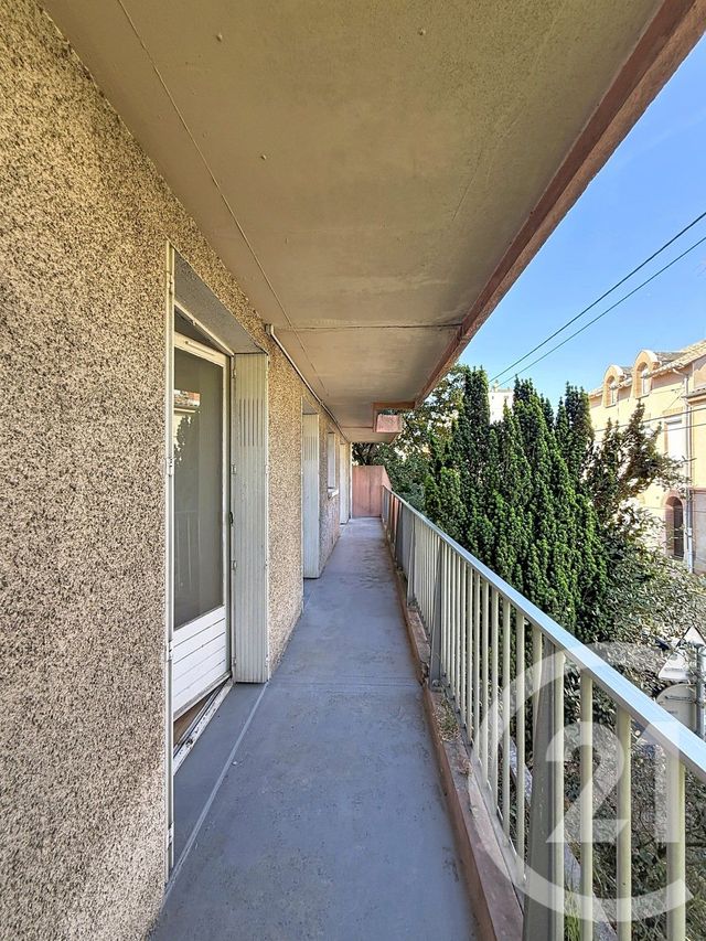 Appartement T3 à louer - 3 pièces - 73.84 m2 - MONTAUBAN - 82 - MIDI-PYRENEES - Century 21 Riquelme Immobilier