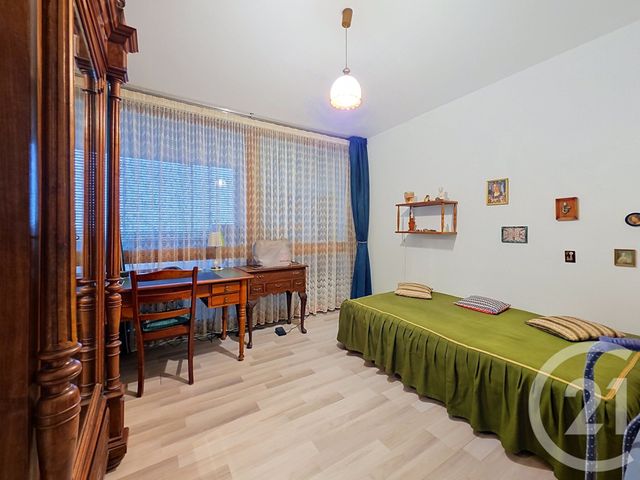 Appartement T4 à vendre - 4 pièces - 102.66 m2 - MONTAUBAN - 82 - MIDI-PYRENEES - Century 21 Riquelme Immobilier