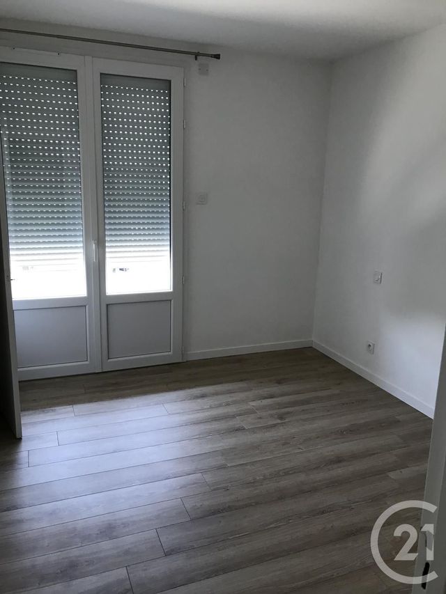 Appartement F3 à louer - 3 pièces - 56.5 m2 - MONTAUBAN - 82 - MIDI-PYRENEES - Century 21 Riquelme Immobilier