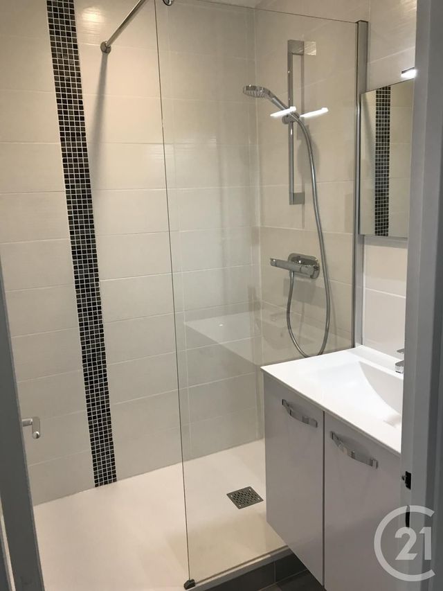 Appartement F3 à louer - 3 pièces - 56.5 m2 - MONTAUBAN - 82 - MIDI-PYRENEES - Century 21 Riquelme Immobilier
