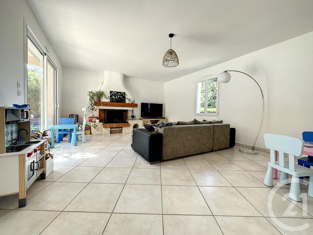 maison à louer - 5 pièces - 149.63 m2 - ST NAUPHARY - 82 - MIDI-PYRENEES - Century 21 Riquelme Immobilier