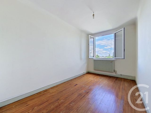 Appartement à vendre - 3 pièces - 57.04 m2 - MONTAUBAN - 82 - MIDI-PYRENEES - Century 21 Riquelme Immobilier