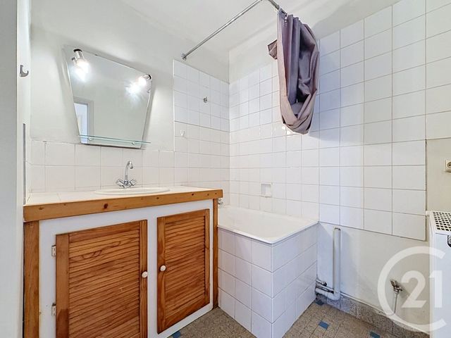 Appartement à vendre - 3 pièces - 57.04 m2 - MONTAUBAN - 82 - MIDI-PYRENEES - Century 21 Riquelme Immobilier