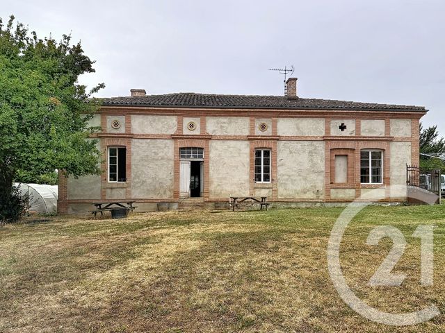 maison à vendre - 4 pièces - 186.0 m2 - ST NAUPHARY - 82 - MIDI-PYRENEES - Century 21 Riquelme Immobilier