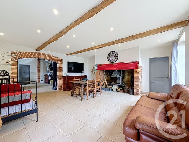 maison à vendre - 4 pièces - 186.0 m2 - ST NAUPHARY - 82 - MIDI-PYRENEES - Century 21 Riquelme Immobilier