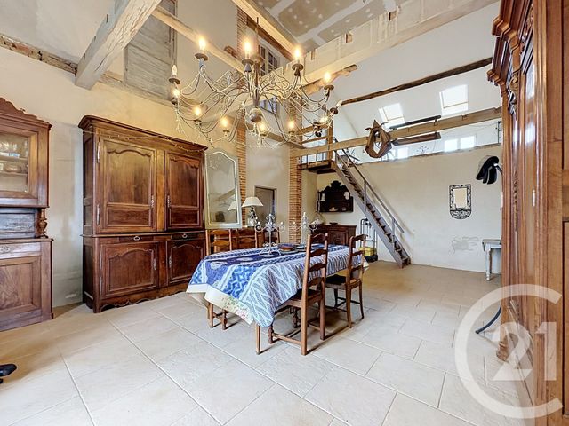 maison à vendre - 4 pièces - 186.0 m2 - ST NAUPHARY - 82 - MIDI-PYRENEES - Century 21 Riquelme Immobilier