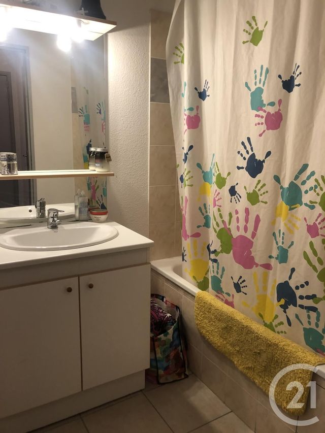 Appartement T2 à louer - 2 pièces - 42.93 m2 - MONTAUBAN - 82 - MIDI-PYRENEES - Century 21 Riquelme Immobilier