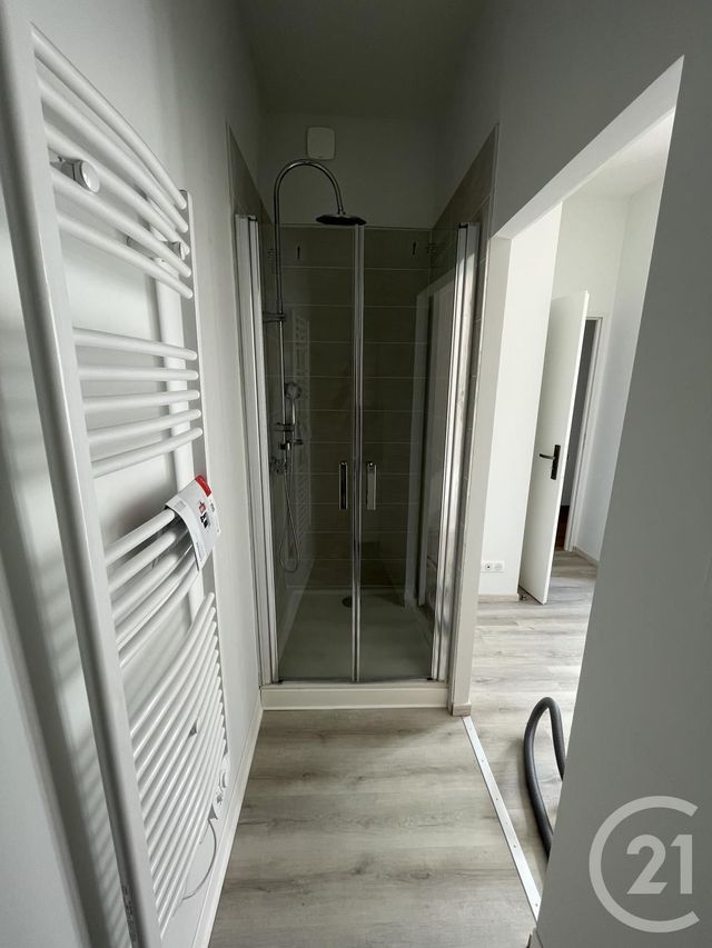Appartement T2 à louer - 2 pièces - 40.53 m2 - MONTAUBAN - 82 - MIDI-PYRENEES - Century 21 Riquelme Immobilier