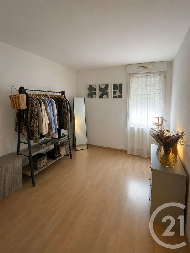 Appartement F3 à louer - 3 pièces - 66.22 m2 - MONTAUBAN - 82 - MIDI-PYRENEES - Century 21 Riquelme Immobilier