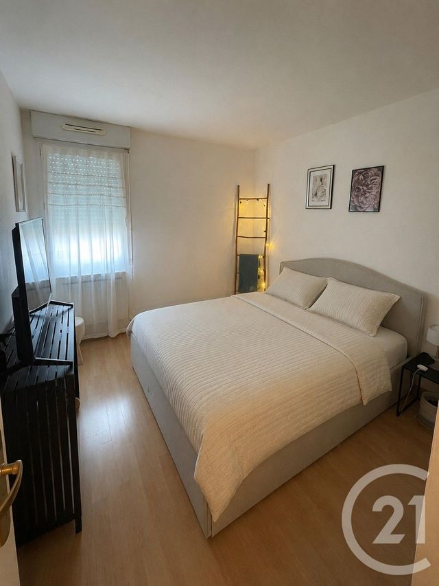 Appartement F3 à louer - 3 pièces - 66.22 m2 - MONTAUBAN - 82 - MIDI-PYRENEES - Century 21 Riquelme Immobilier