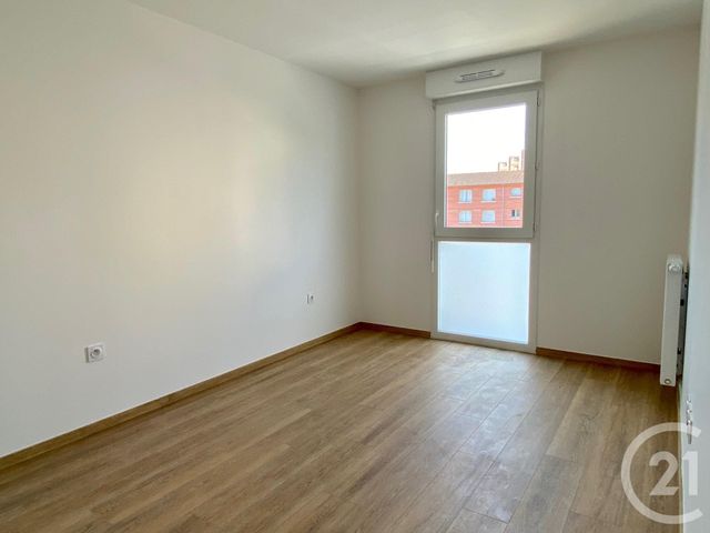Appartement T3 à louer - 3 pièces - 65.28 m2 - MONTAUBAN - 82 - MIDI-PYRENEES - Century 21 Riquelme Immobilier