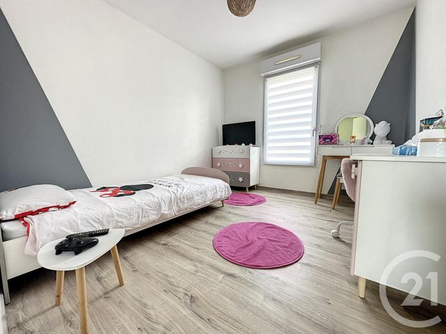 maison à louer - 5 pièces - 105.0 m2 - NEGREPELISSE - 82 - MIDI-PYRENEES - Century 21 Riquelme Immobilier