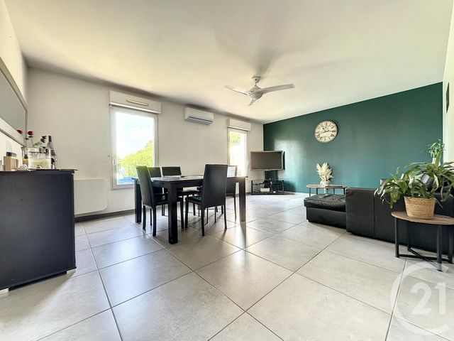 maison à louer - 5 pièces - 105.0 m2 - NEGREPELISSE - 82 - MIDI-PYRENEES - Century 21 Riquelme Immobilier
