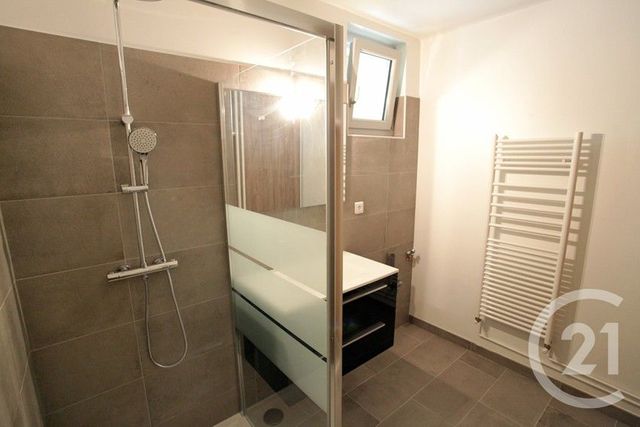 Appartement F3 à louer - 3 pièces - 55.02 m2 - MONTAUBAN - 82 - MIDI-PYRENEES - Century 21 Riquelme Immobilier