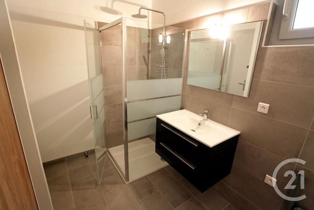 Appartement F3 à louer - 3 pièces - 55.02 m2 - MONTAUBAN - 82 - MIDI-PYRENEES - Century 21 Riquelme Immobilier