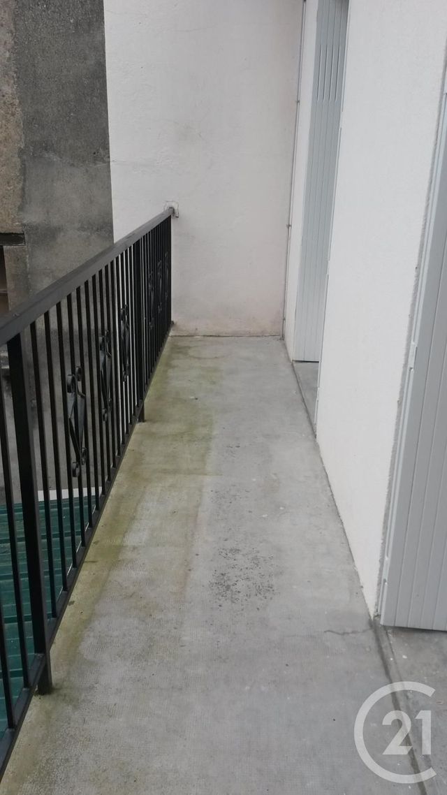 Appartement F3 à louer - 3 pièces - 67.5 m2 - MONTAUBAN - 82 - MIDI-PYRENEES - Century 21 Riquelme Immobilier