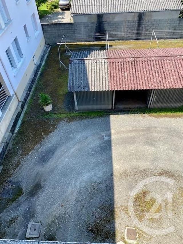 Appartement F2 bis à louer - 3 pièces - 47.0 m2 - MONTAUBAN - 82 - MIDI-PYRENEES - Century 21 Riquelme Immobilier