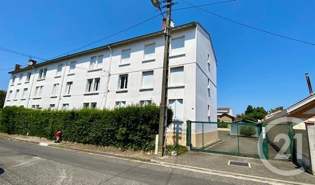 Appartement F2 bis à louer - 3 pièces - 47.0 m2 - MONTAUBAN - 82 - MIDI-PYRENEES - Century 21 Riquelme Immobilier