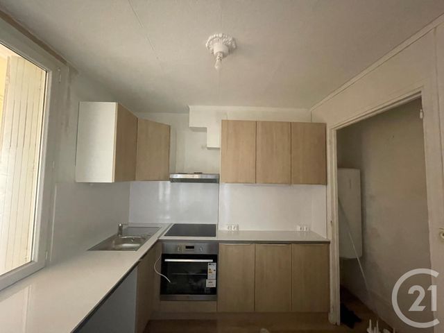 Appartement F2 bis à louer - 3 pièces - 47.0 m2 - MONTAUBAN - 82 - MIDI-PYRENEES - Century 21 Riquelme Immobilier