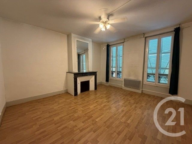 Appartement T3 à louer - 3 pièces - 70.46 m2 - MONTAUBAN - 82 - MIDI-PYRENEES - Century 21 Riquelme Immobilier