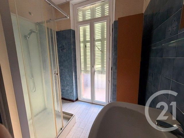 Appartement T3 à louer - 3 pièces - 70.46 m2 - MONTAUBAN - 82 - MIDI-PYRENEES - Century 21 Riquelme Immobilier