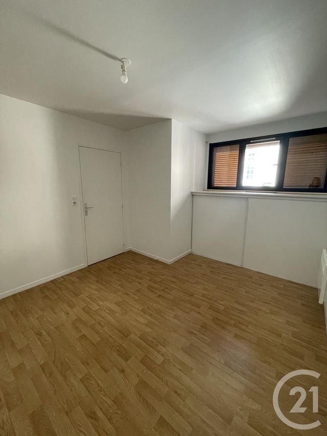 Appartement Duplex à louer - 2 pièces - 62.31 m2 - MONTAUBAN - 82 - MIDI-PYRENEES - Century 21 Riquelme Immobilier