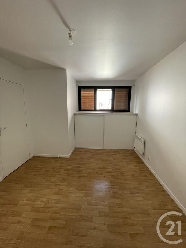 Appartement Duplex à louer - 2 pièces - 62.31 m2 - MONTAUBAN - 82 - MIDI-PYRENEES - Century 21 Riquelme Immobilier
