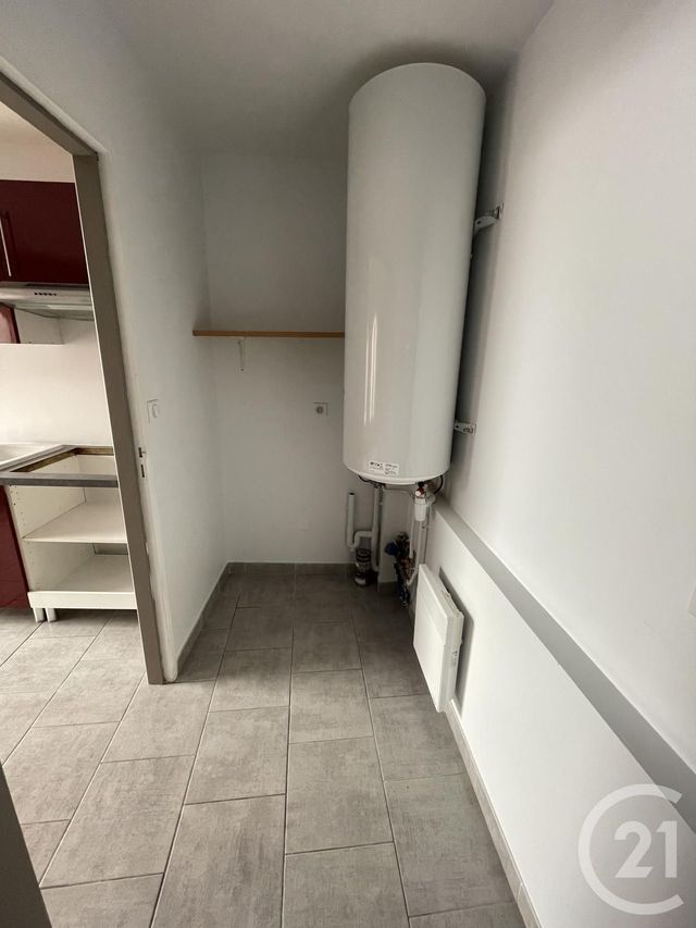 Appartement Duplex à louer - 2 pièces - 62.31 m2 - MONTAUBAN - 82 - MIDI-PYRENEES - Century 21 Riquelme Immobilier