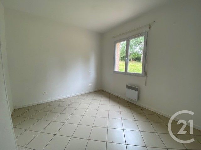 maison à louer - 4 pièces - 90.0 m2 - ST NAUPHARY - 82 - MIDI-PYRENEES - Century 21 Riquelme Immobilier
